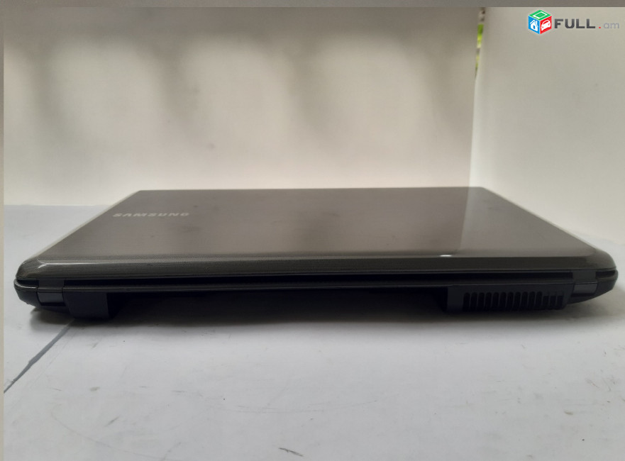 Samsung NP-R525 պահեստամասեր ամեն ինչ разборка на запчасти
