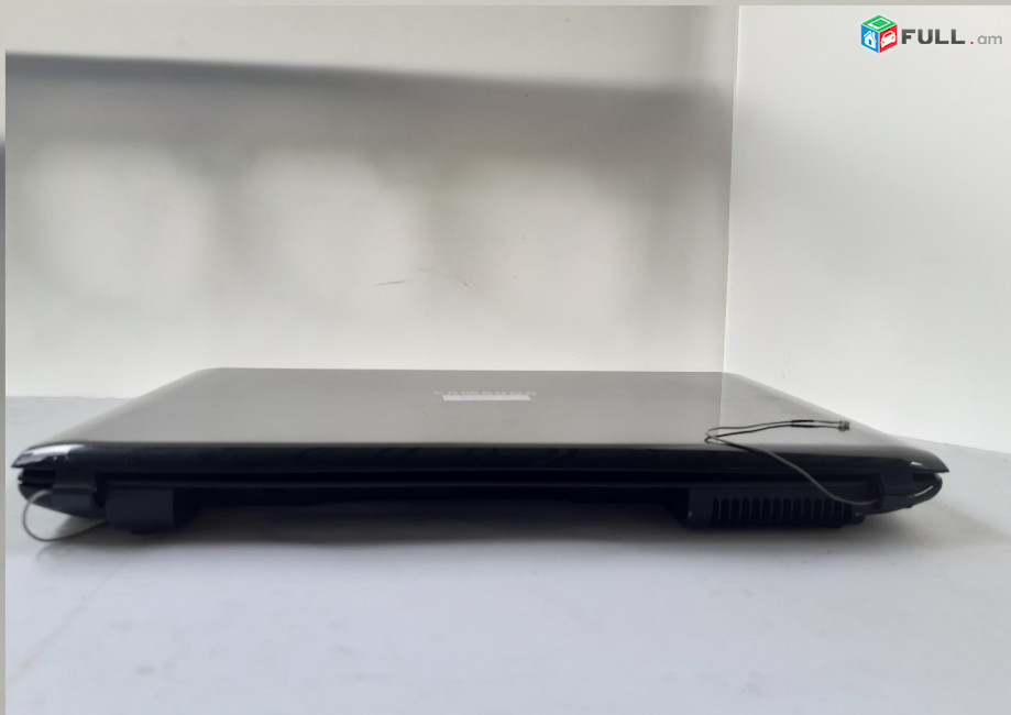 SAMSUNG NP-R522 պահեստամասեր ամեն ինչ разборка на запчасти