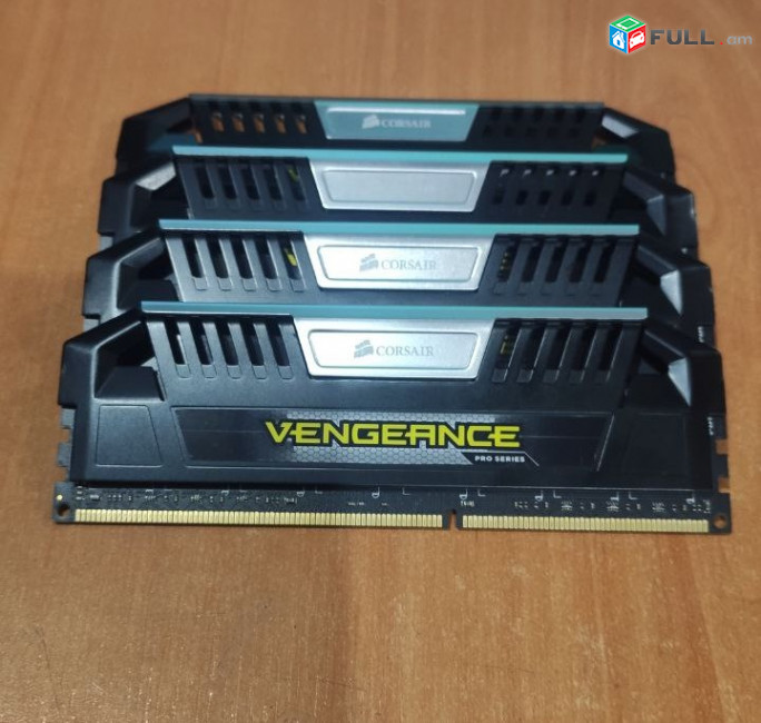Corsair Vengeance 16GB (2x8GB) DDR3 2400MHz PC3-19200U Memory kit հիշողություն ռամ ozu Оперативная память