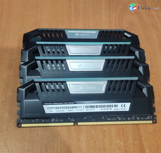 Corsair Vengeance 16GB (2x8GB) DDR3 2400MHz PC3-19200U Memory kit հիշողություն ռամ ozu Оперативная память