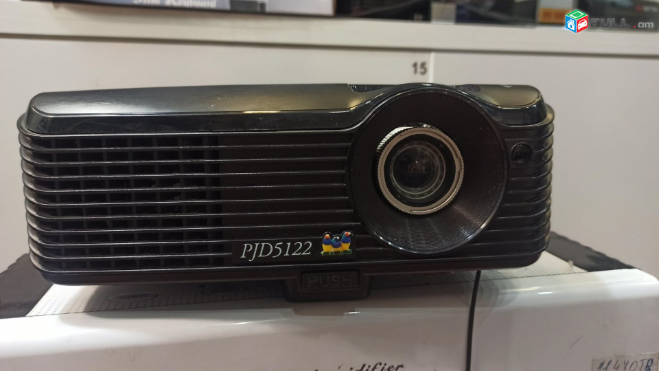 ՊԱՀԵՍՏԱՄԱՍ Проектор ViewSonic PJD5122 Projector  - ԼԱՄՊԸ ԱՇԽԱՏՈՂ Է  / լամպի առանձին գինը 15000դր է /