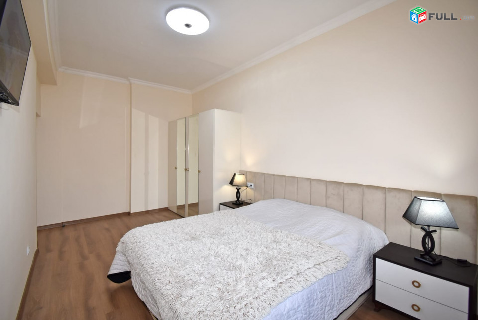 2 սենյականոց բնակարան նորակառույց շենքում Սերո Խանզադյան փողոցում, 72 ք.մ., բարձր առաստաղներ