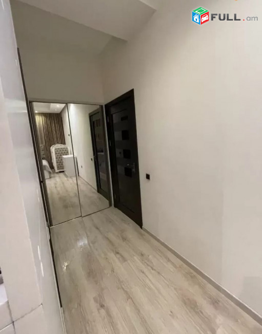 4 սենյականոց բնակարան Սասնա Ծռեր փողոցում: