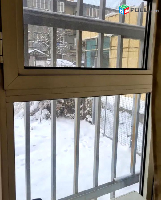 կօդ 8203 / Ֆուչիկի փողոց