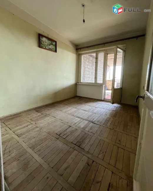 կօդ 8216 / Կուրղինյան փողոց