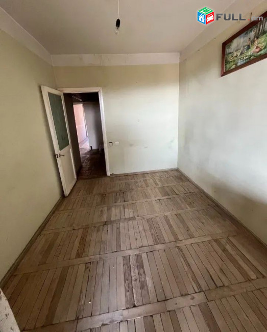 կօդ 8216 / Կուրղինյան փողոց