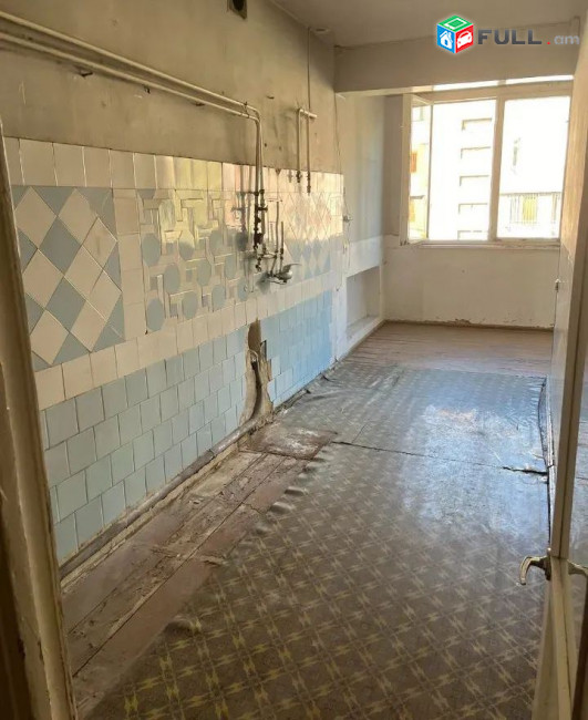 կօդ 8216 / Կուրղինյան փողոց