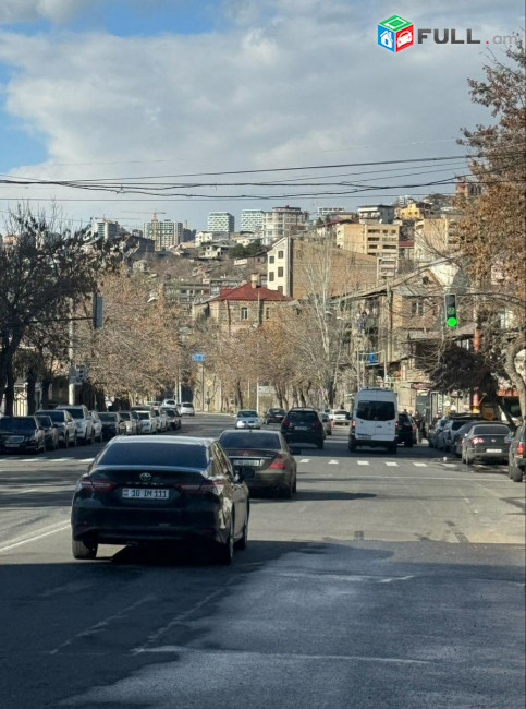 կօդ 8230  / Չարենցի փողոց