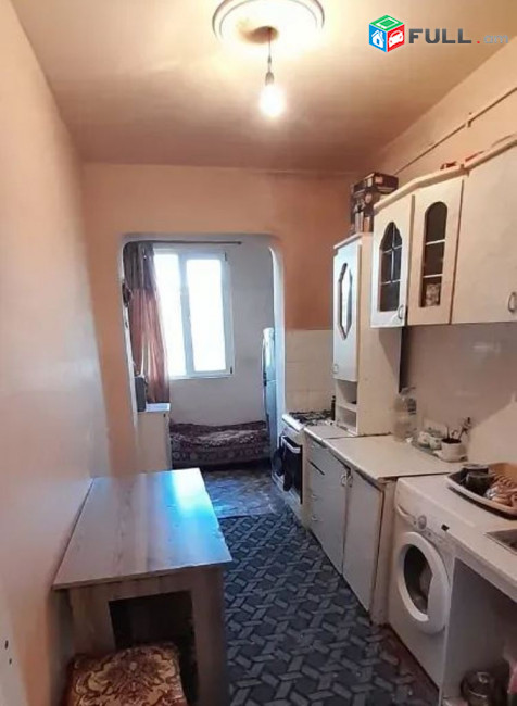 կօդ 8242 / Հունան Ավետիսյան փողոց