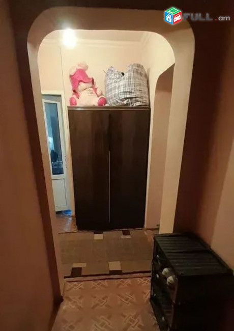 կօդ 8242 / Հունան Ավետիսյան փողոց