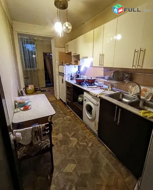 կօդ 8250 /  Ջրվեժ  / Թևոսյան փողոց