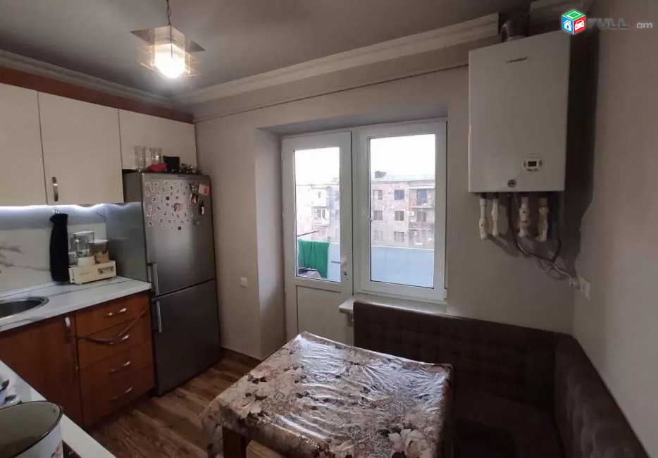 ԿՕԴ 8266 / Հրաչյա Քոչարի փողոց
