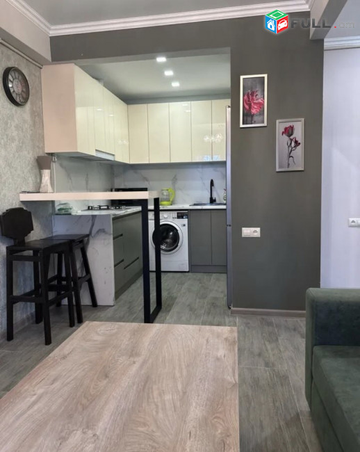 S1301 Сдаётся квартира в центре