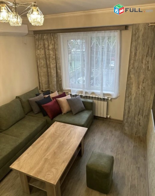 S1301 Сдаётся квартира в центре