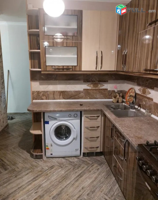 Կոդ GAA06 Վարձով է տրվում 2 սենյականոց բնակարան Ազատության պողոտայում