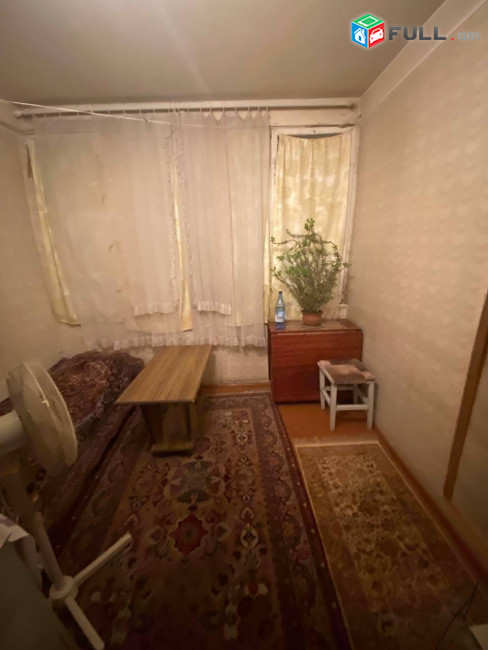 2 սենյականոց բնակարան Արցախի պողոտայում, 80 ք.մ., 2/4 հարկ, կոսմետիկ վերանորոգում