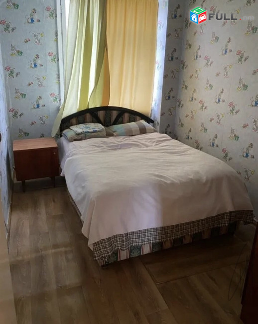 Խաղաղ Դոն ,3սենյան,80քմ