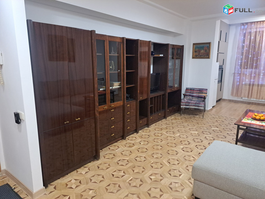 Аренда 2х-комн. квартиры на пр. Месропа Маштоца 15, 65 кв.м., 3/9 этаж, капитальный евро ремонт