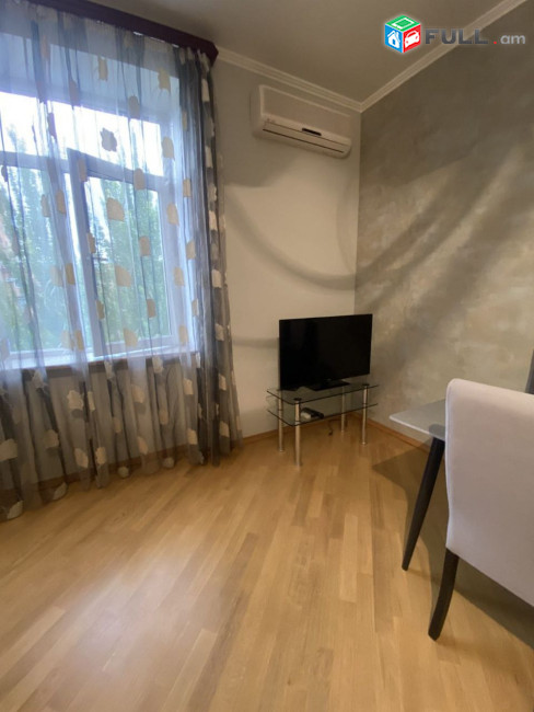 Аренда 2-комн. квартира центр Таманяна 2 Ереван, 40 кв.м. 4 этаж евроремонт