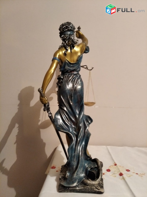Ֆենիդա( Фенида) Իրավունքի Աստվածուհի