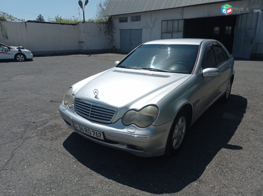 Mercedes-Benz C-Class , 2001թ.