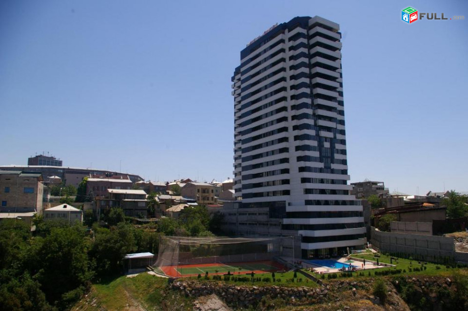 Բնակարան լողավազանով