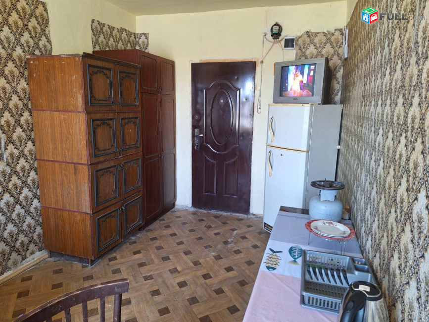 1 սենյականոց բնակարան Էրեբունիում, 15 քմ, 