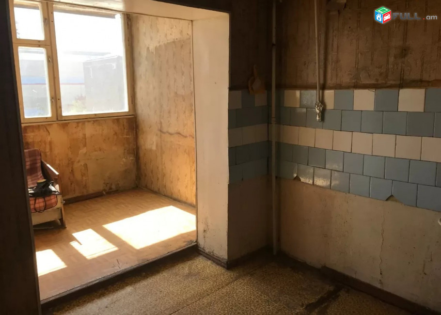 2 սենյականոց բնակարան Մարգարյան փողոցում, 58 ք.մ, քարե շենք