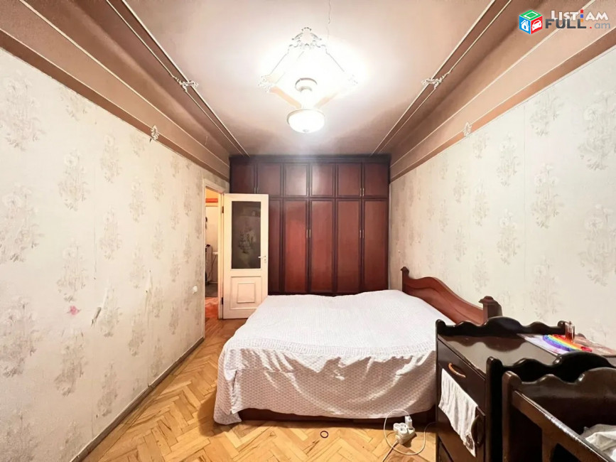 3 սենյականոց բնակարան Արտաշիսյան փողոցում, 78 ք.մ., նախավերջին հարկ, կոսմետիկ վերանորոգում
