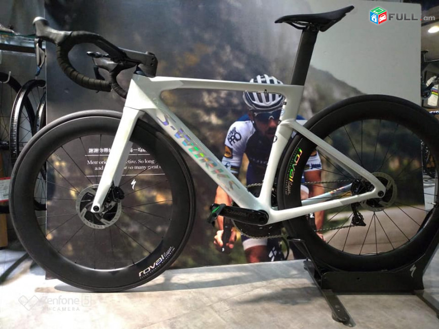2020 Specialized S-Works Roubaix - Sagan Collection  WhatsApp Number : +49 1521 5397360