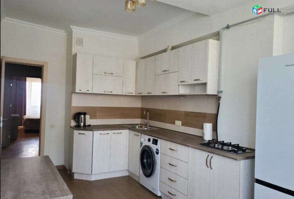 IN0013  Վարձով 3 սենյականոց բնակարան   Օրբելի եղբայրների փողոցում