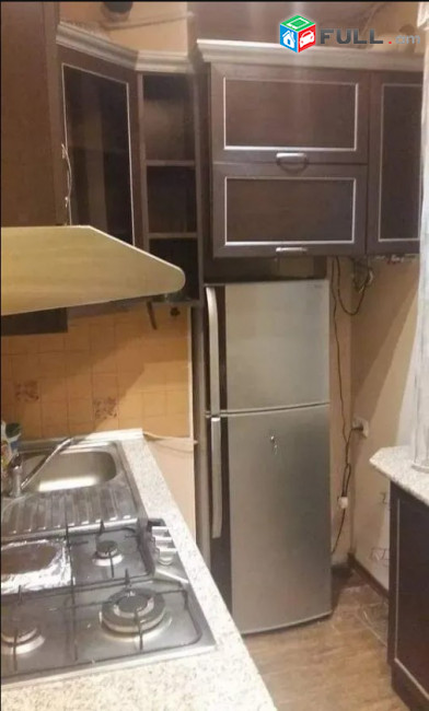 IN0023  Վարձով 3 սենյականոց բնակարան Լենինգրադյան փողոցում