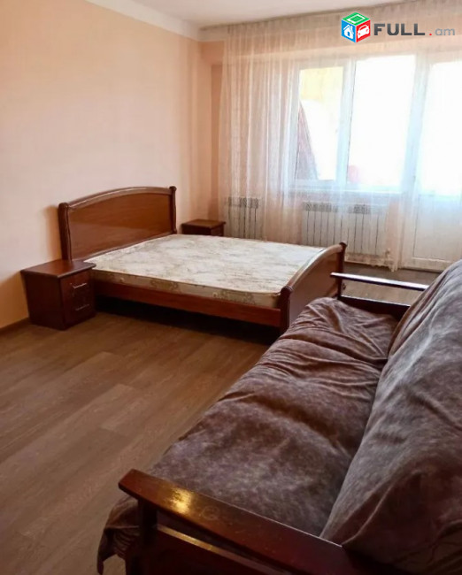 IN0026   Վարձով 3 սենյականոց բնակարան   Մազմանյան փողոցում