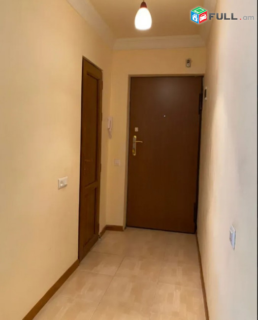 IN0032   Վարձով 2 սենյականոց բնակարան Արամ Խաչատրյանի փողոց