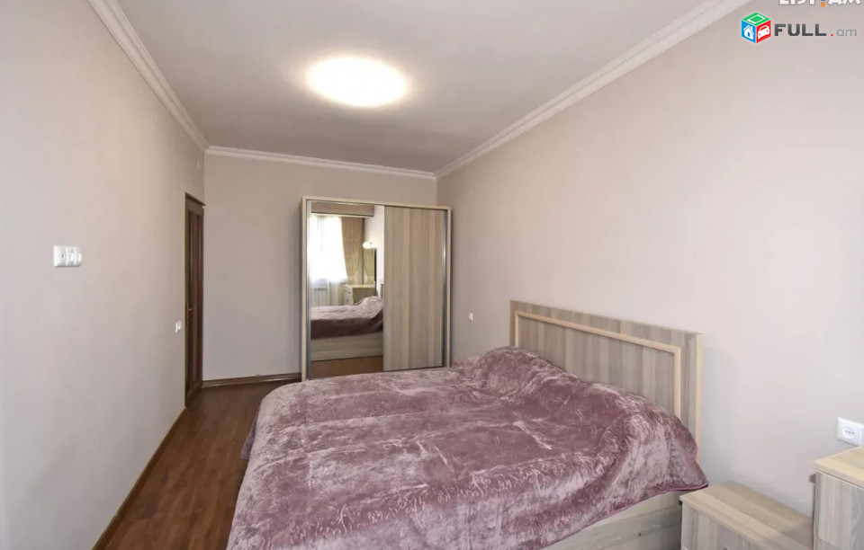 IN0035  Վարձով 3 սենյականոց բնակարան   Գրիբոյեդով փողոցում