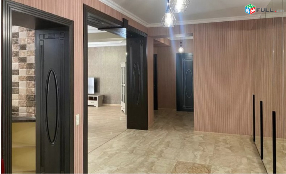 IN0046 Վարձով 3 սենյականոց բնակարան Արամի փողոցում