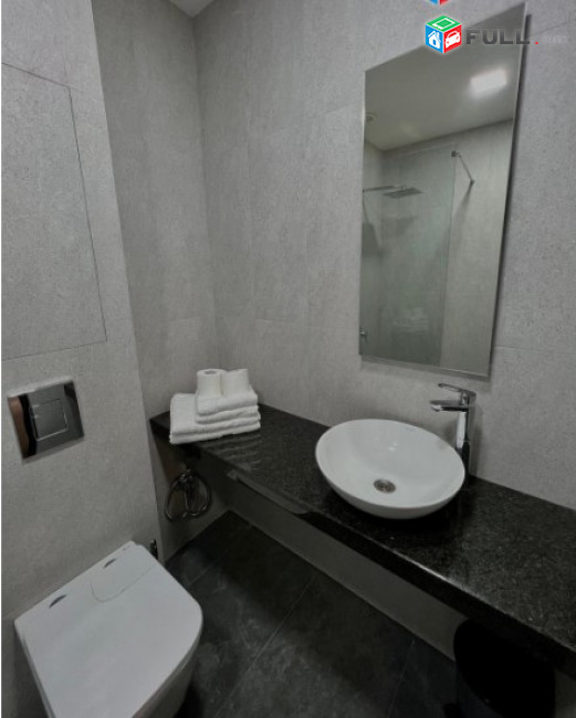 IN0043   Վարձով 2 սենյականոց բնակարան Մարտիրոս Սարյանի փողոցում
