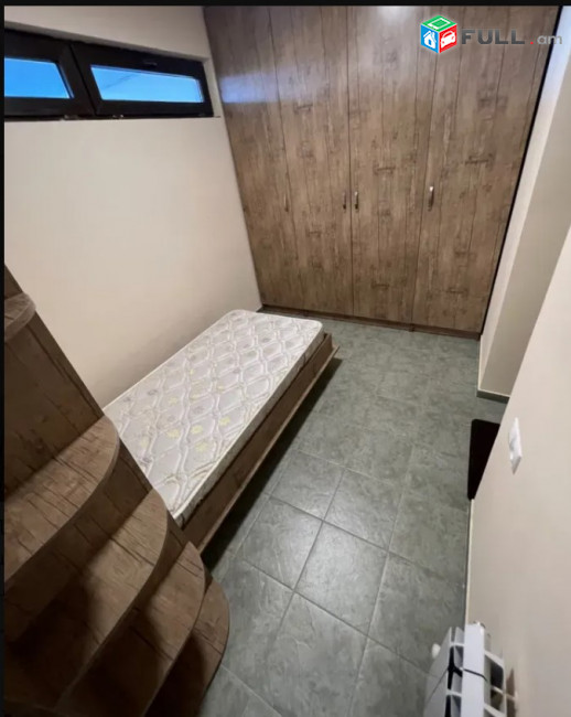 IN0050  Վարձով 7 սենյականոց բնակարան Սայաթ-Նովայի պողոտայում