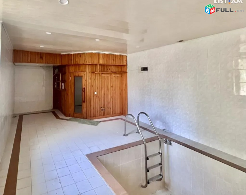 IN0052  Երկու հարկանի տուն, Մուշ թաղամաս Աջափնյակում, 300 ք.մ., 3+ սանհանգույց