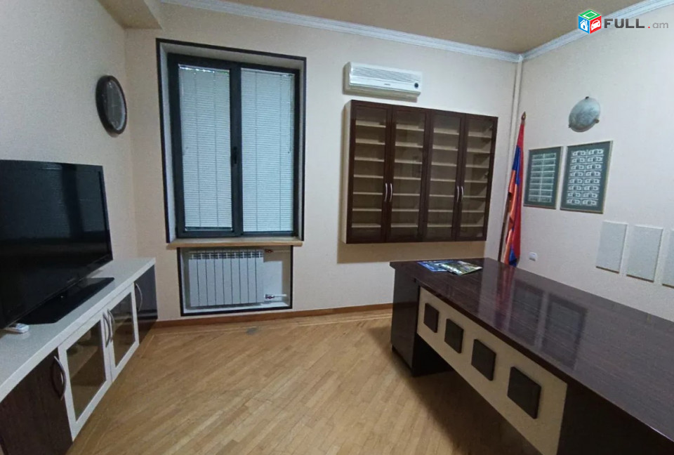 IN0053  Չորս հարկանի քարե տուն Արմենակ Արմենակյան փողոցում Նորք Մարաշում, 500 ք.մ., 3+ սանհանգույց