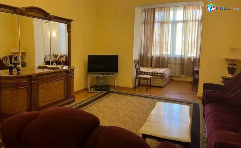 IN0060  Վարձով 3 սենյականոց բնակարան Սայաթ-Նովայի պողոտայում