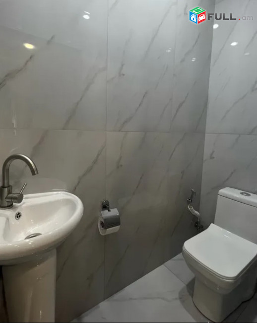 IN0064  Վարձով 3 սենյականոց բնակարան Դերենիկ Դեմիրճյանի փողոցում