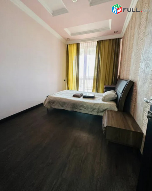 IN0078  Վարձով 3 սենյականոց բնակարան նորակառույց շենքում   Նաիրի Զարյան փողոցում