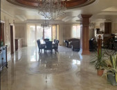 IN0089  Երեք հարկանի քարե տուն Ավանում, 1200 ք.մ., 3+ սանհանգույց, կապիտալ վերանորոգված
