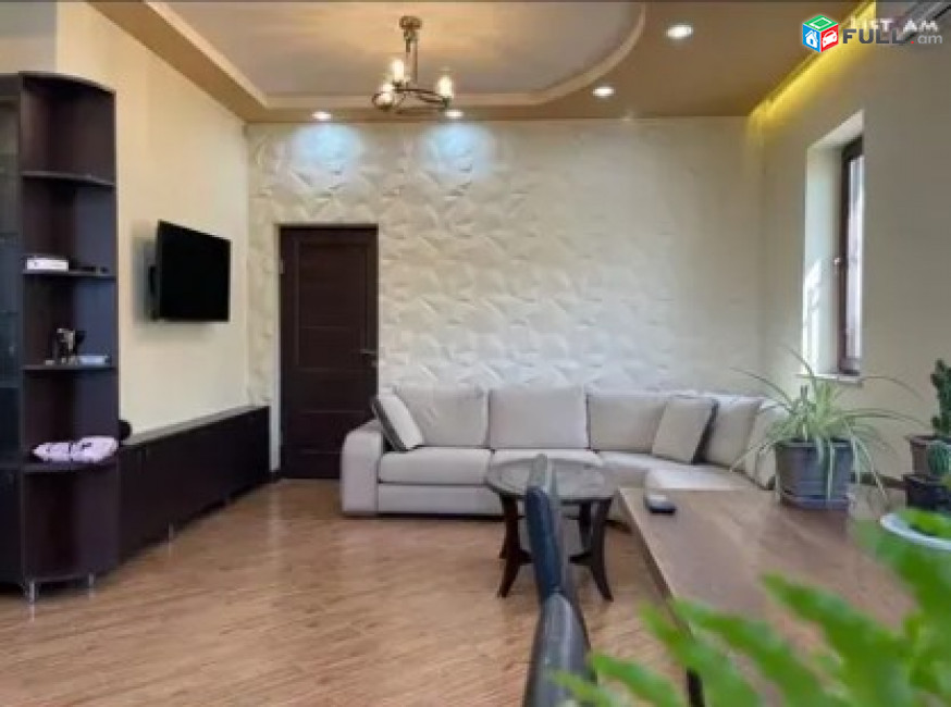 IN0093  Երկու հարկանի քարե տուն Հովհաննես Շիրազի փողոցում Աջափնյակում, 160 ք.մ., 2 սանհանգույց