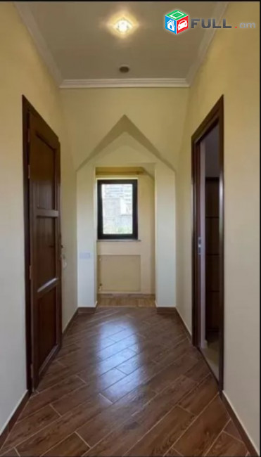 IN0093  Երկու հարկանի քարե տուն Հովհաննես Շիրազի փողոցում Աջափնյակում, 160 ք.մ., 2 սանհանգույց