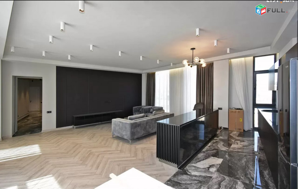 IN0101 Ընդարձակ 4 սենյականոց բնակարան նորակառույց շենքում Ձորափի փողոցում