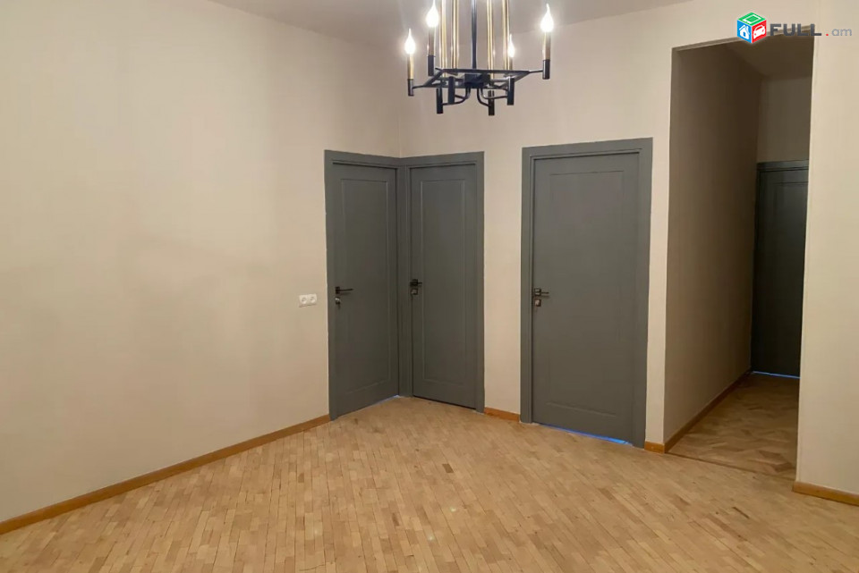 IN0108 Երեք հարկանի քարե տուն, Մարշալ Բաղրամյան պողոտայի 4-րդ նրբանցք Արաբկիրում