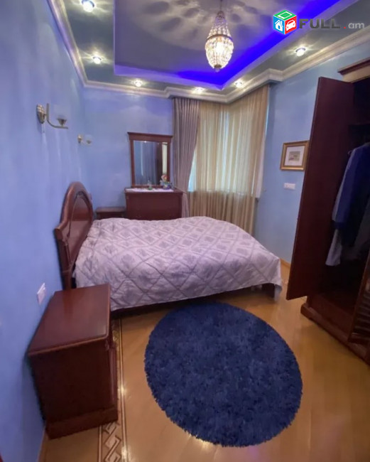 IN0121 Չորս հարկանի քարե տուն Արաբկիրում, 750 ք.մ., 3+ սանհանգույց, դիզայներական ոճով վերանորոգված