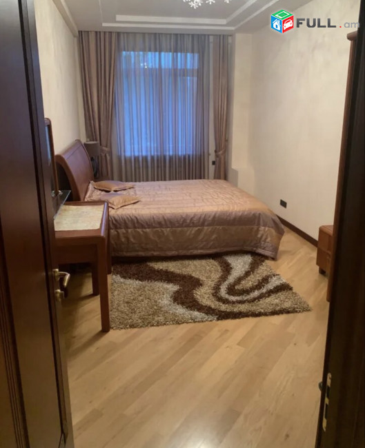 IN0128 Ընդարձակ 3  սենյականոց բնակարան նորակառույց շենքում Տերյան փողոցում